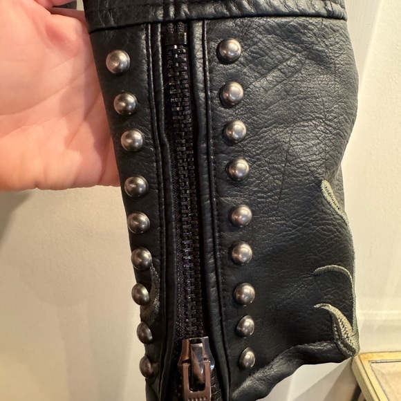 Blanknyc black and floral embroidered leather moto jacket - Picture 6 of 6